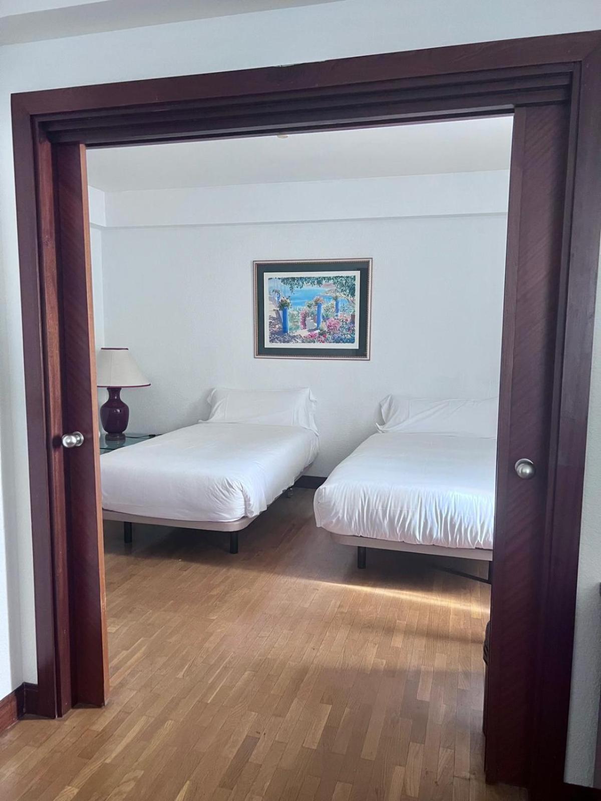 Hotel Itc Ciudad De Haro Buitenkant foto