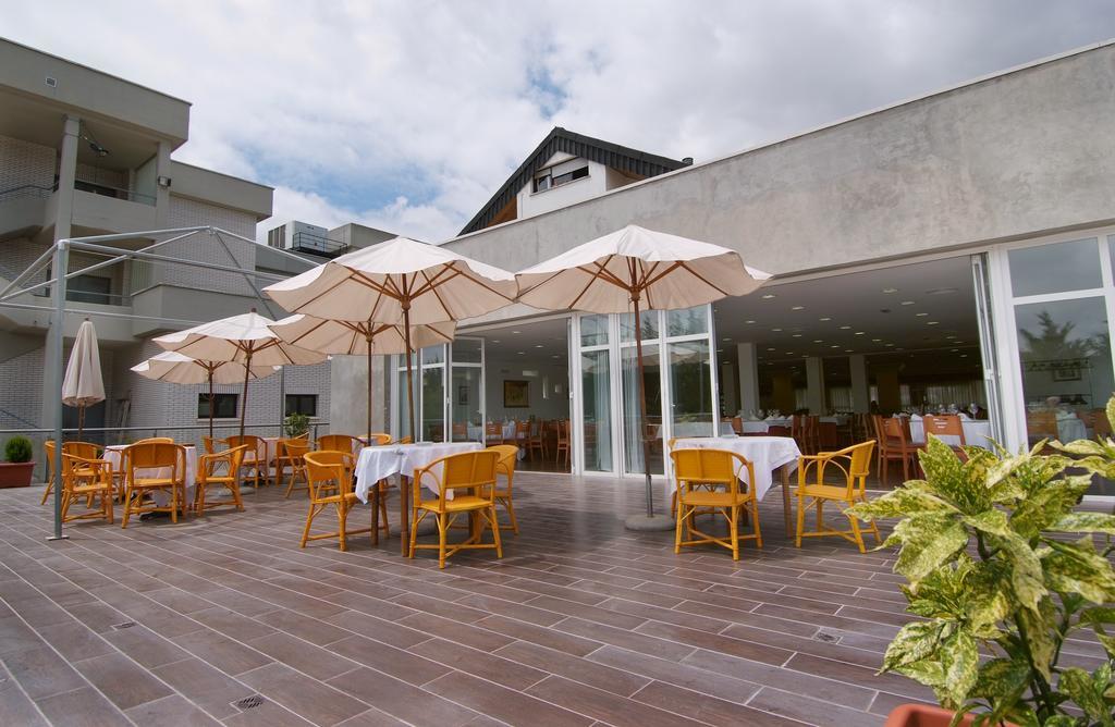 Hotel Itc Ciudad De Haro Buitenkant foto
